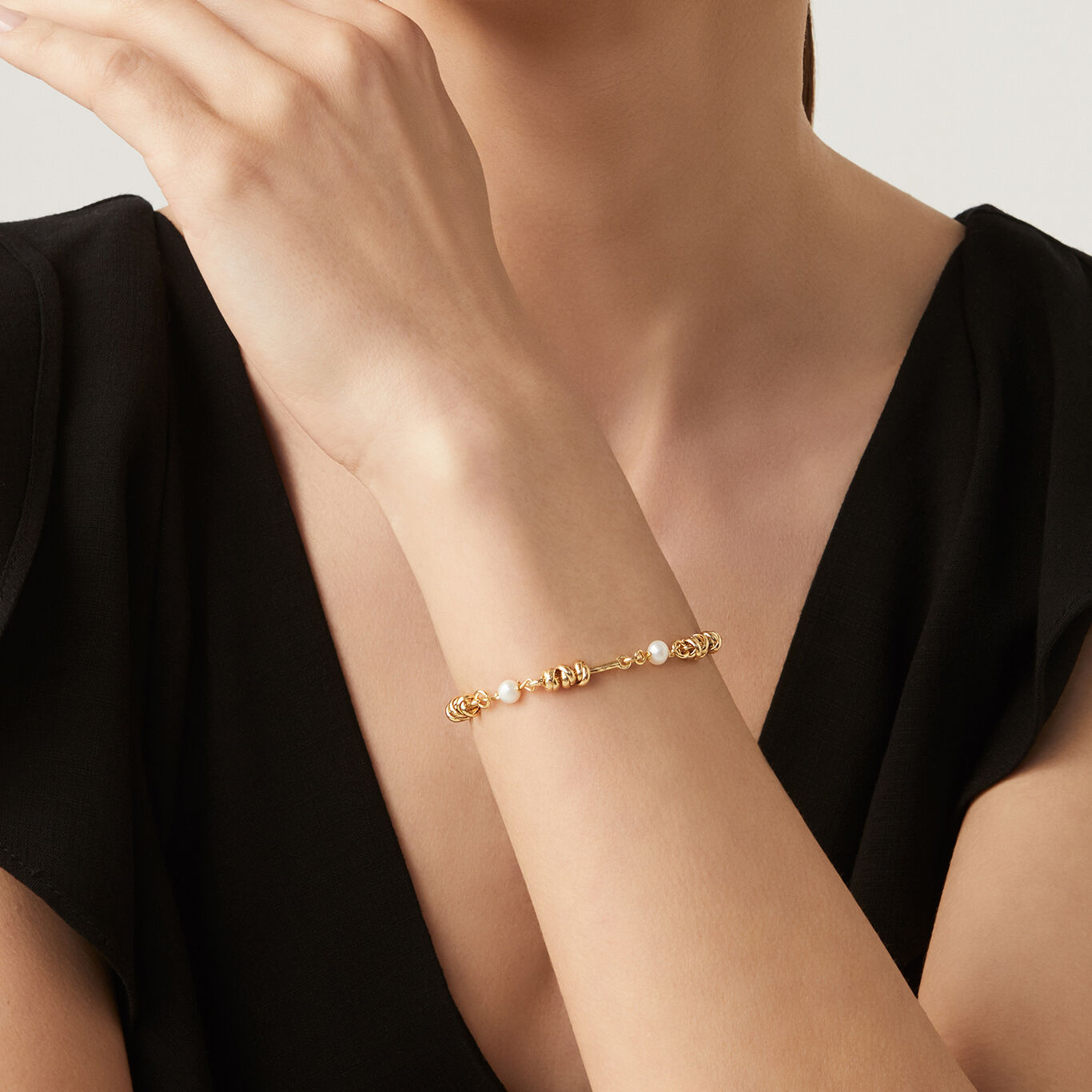 Armband-Damen-Knoten-und-Perlen-vergoldet-Mode-18